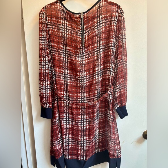 DKNY Dress NWT in Red, White and Navy with Tie Front and Long Sleeves - Picture 6 of 8